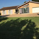 D'hotes Chez Coco Bed & Breakfast 3*