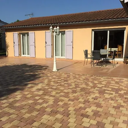 D'hotes Chez Coco Bed & Breakfast Saint-Georges-de-Reneins