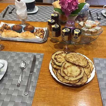 D'hotes Chez Coco Bed & Breakfast *